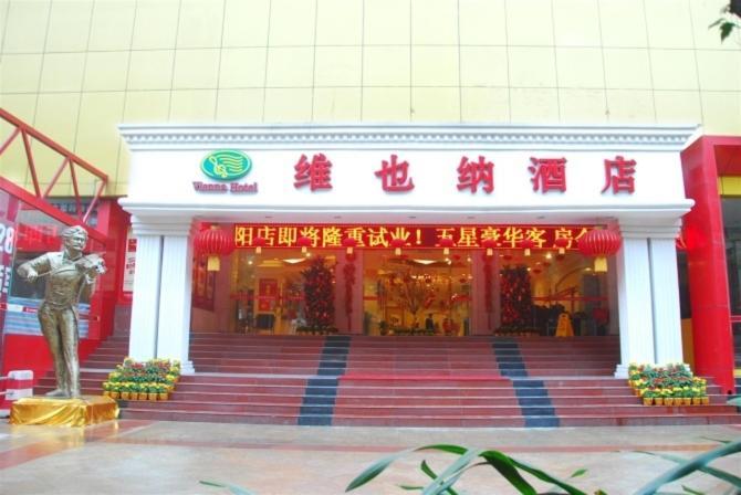 Vienna Hotel Chaoyang Nanning Exterior foto